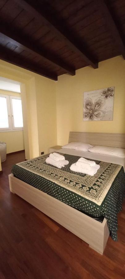 Daisy Apartment In Centro A Como Exterior photo